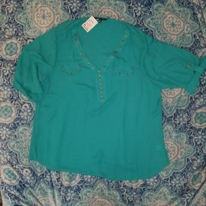 Sz 2x loose fitting, green/teal lightweight top